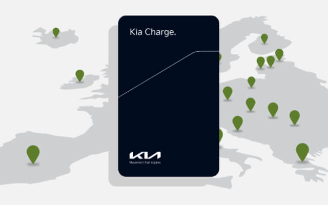 Kia Charge Karte über einer Europakarte mit grünen Standortmarkierungen dargestellt.